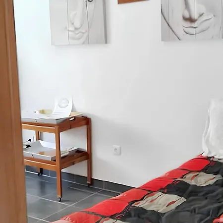 Bright In With Shared Pool * Almada