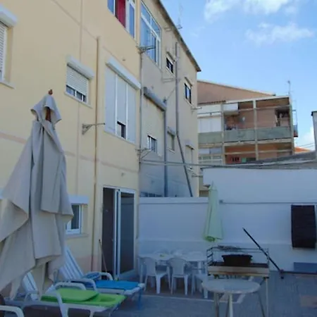 Lejlighed Bright In With Shared Pool Almada